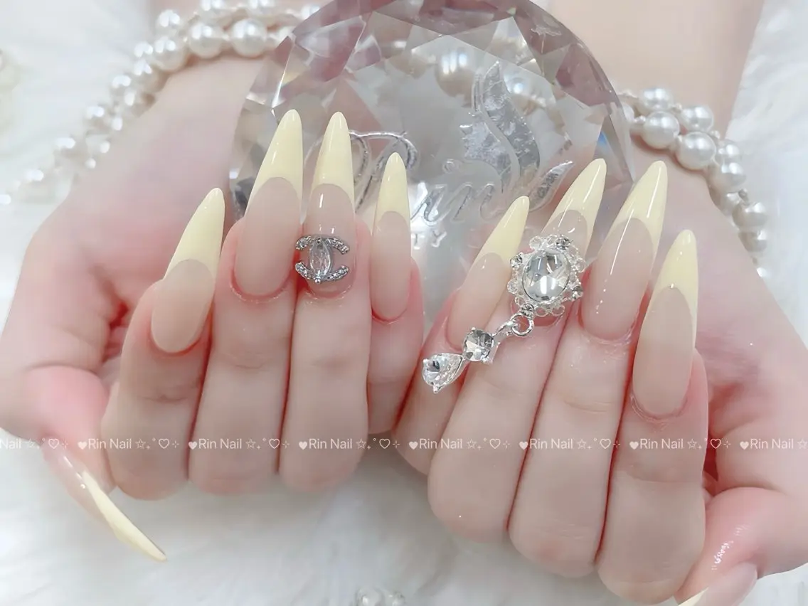 ネイル ブルー ジェルネイル ガーリー グラデーション グリーン ハンドネイル Rin Nail 新大久保店のネイルデザイン