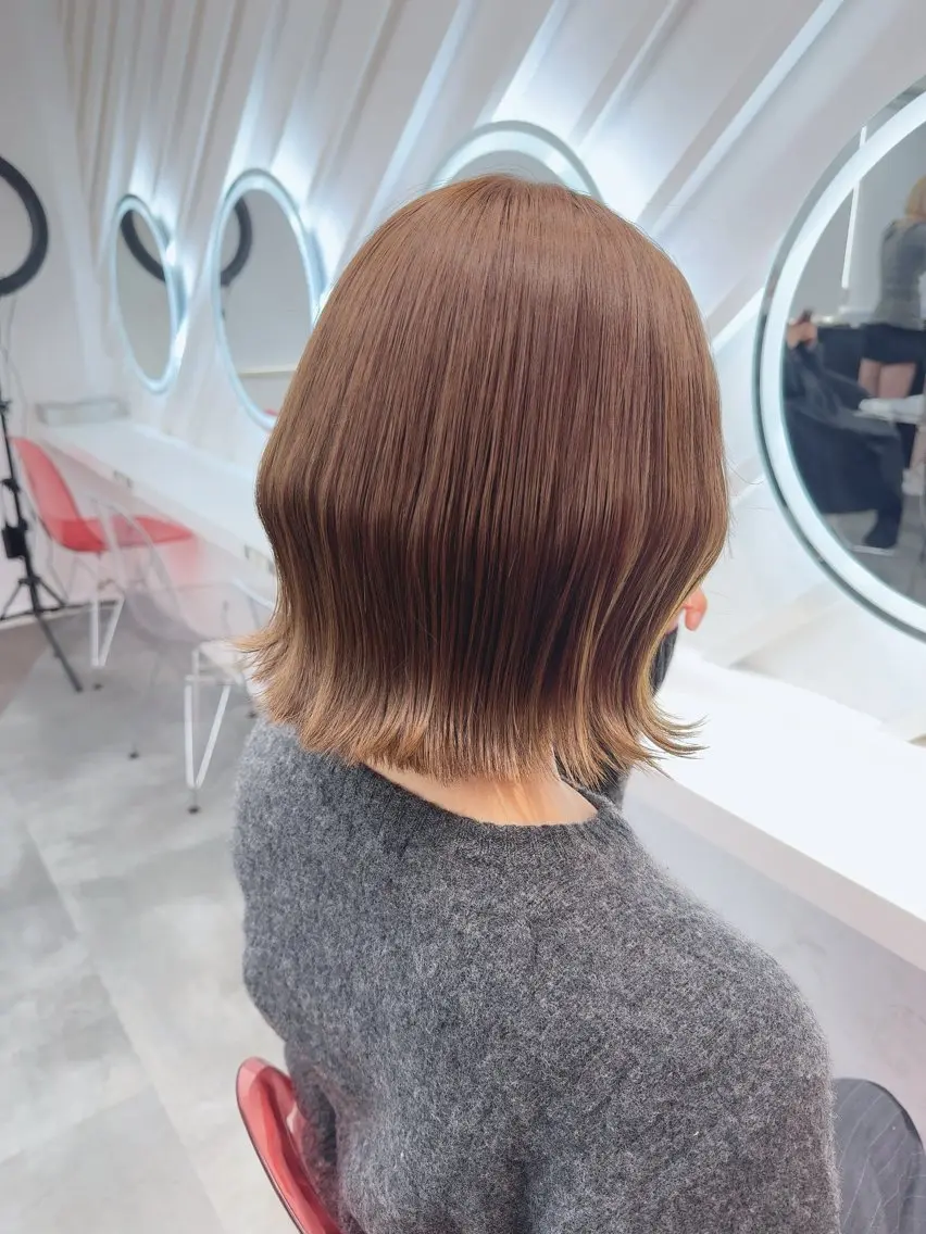 ショート カラー カット ヘアカラー トリートメント 莉乃/縮毛矯正/髪質 改善/艶カラーのヘアスタイル