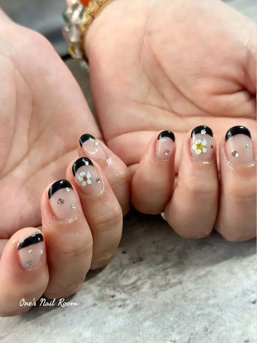 ネイル ハンドネイル One's Nail Roomのネイルデザイン