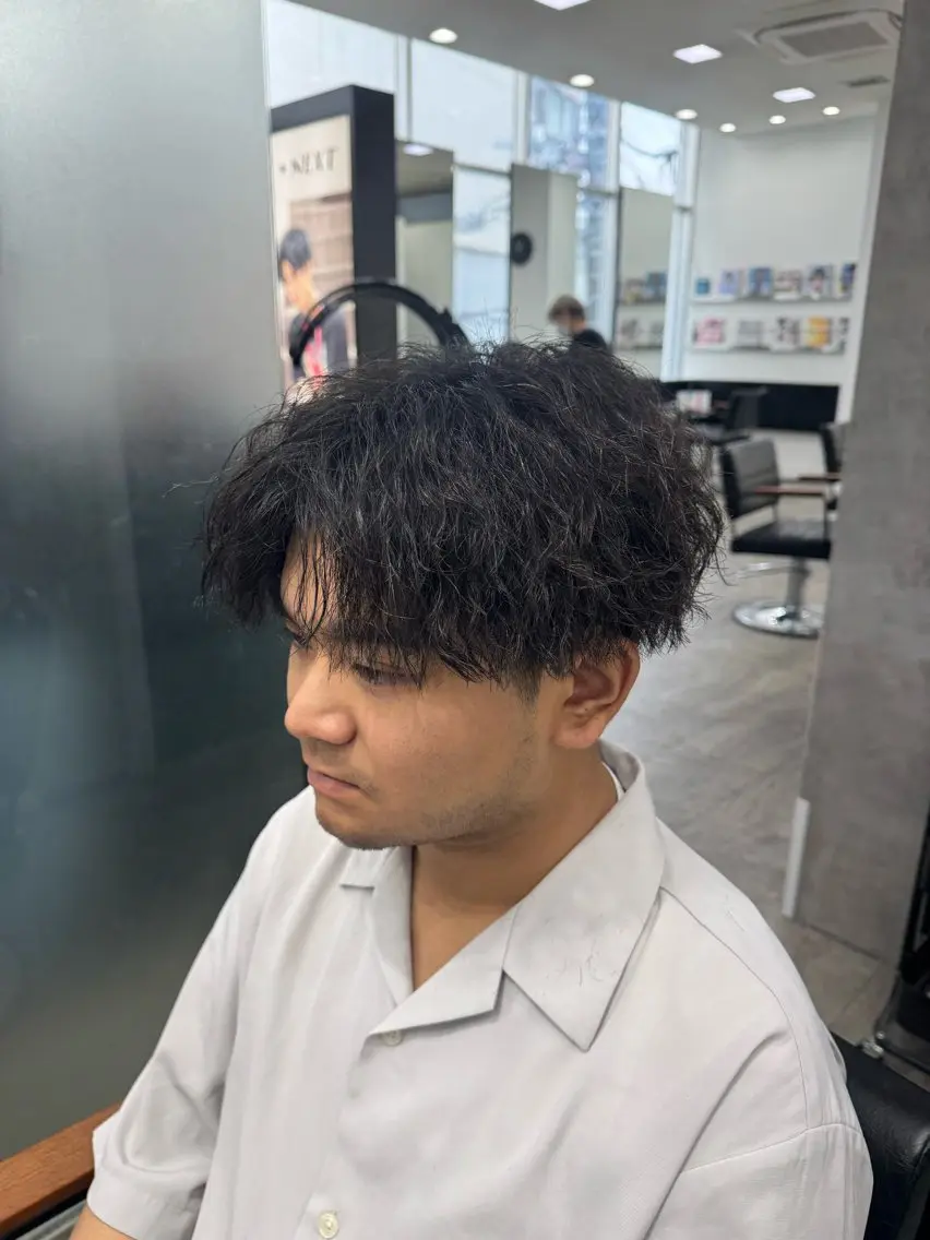 パーマ メンズ メンズパーマ カット パーマ メンズヘア カット、パーマ特化のヘアスタイル