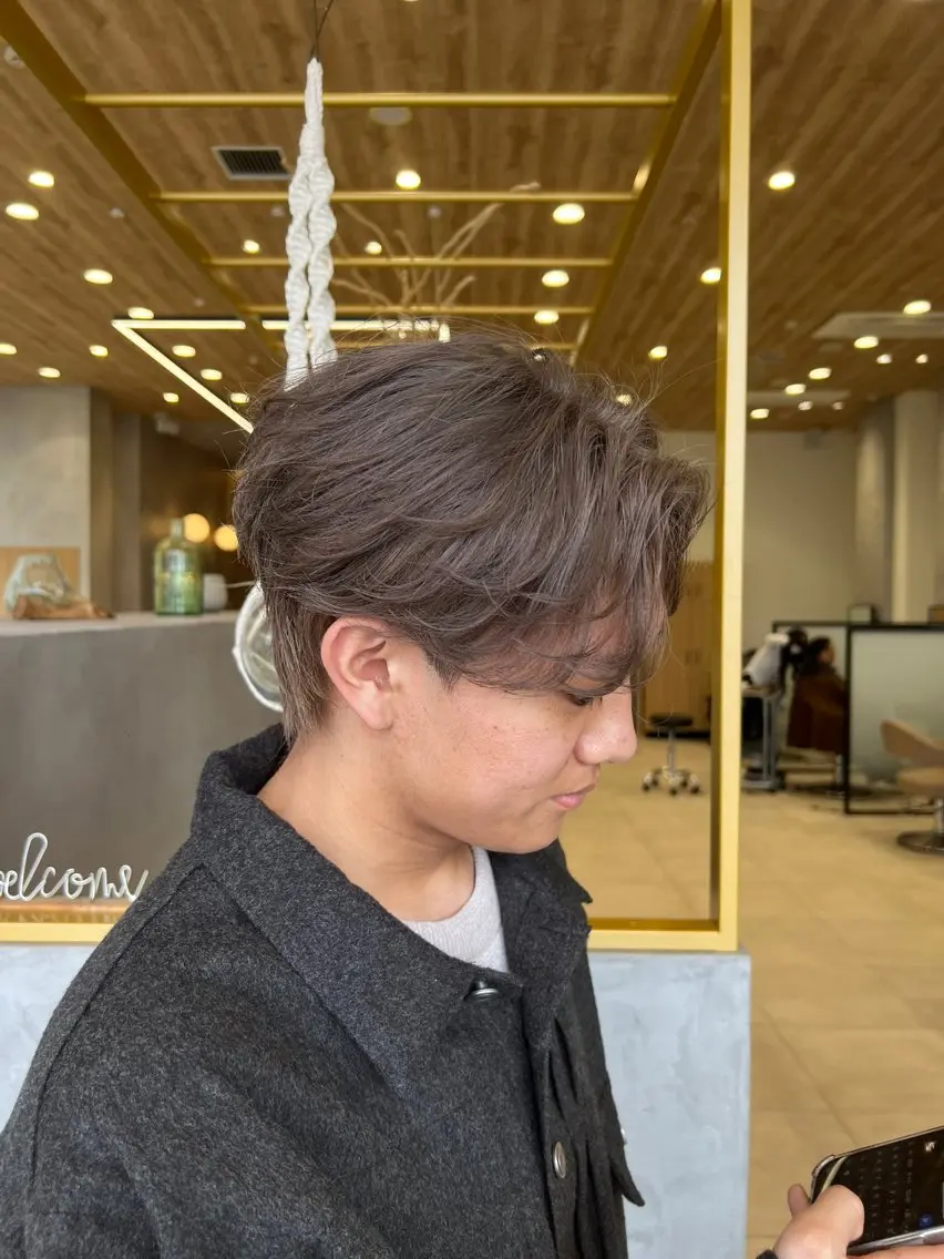 メンズ メンズハイトーン ヘアカラー つやカラー×髪質改善 /NAMIのヘアスタイル