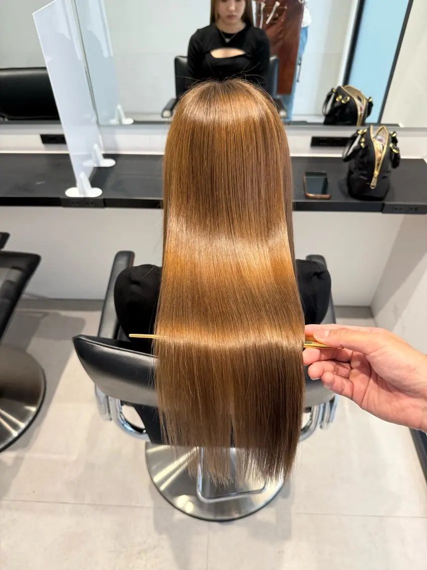 ロング 大人女性の髪質改善 🫧鷹司郎のヘアスタイル