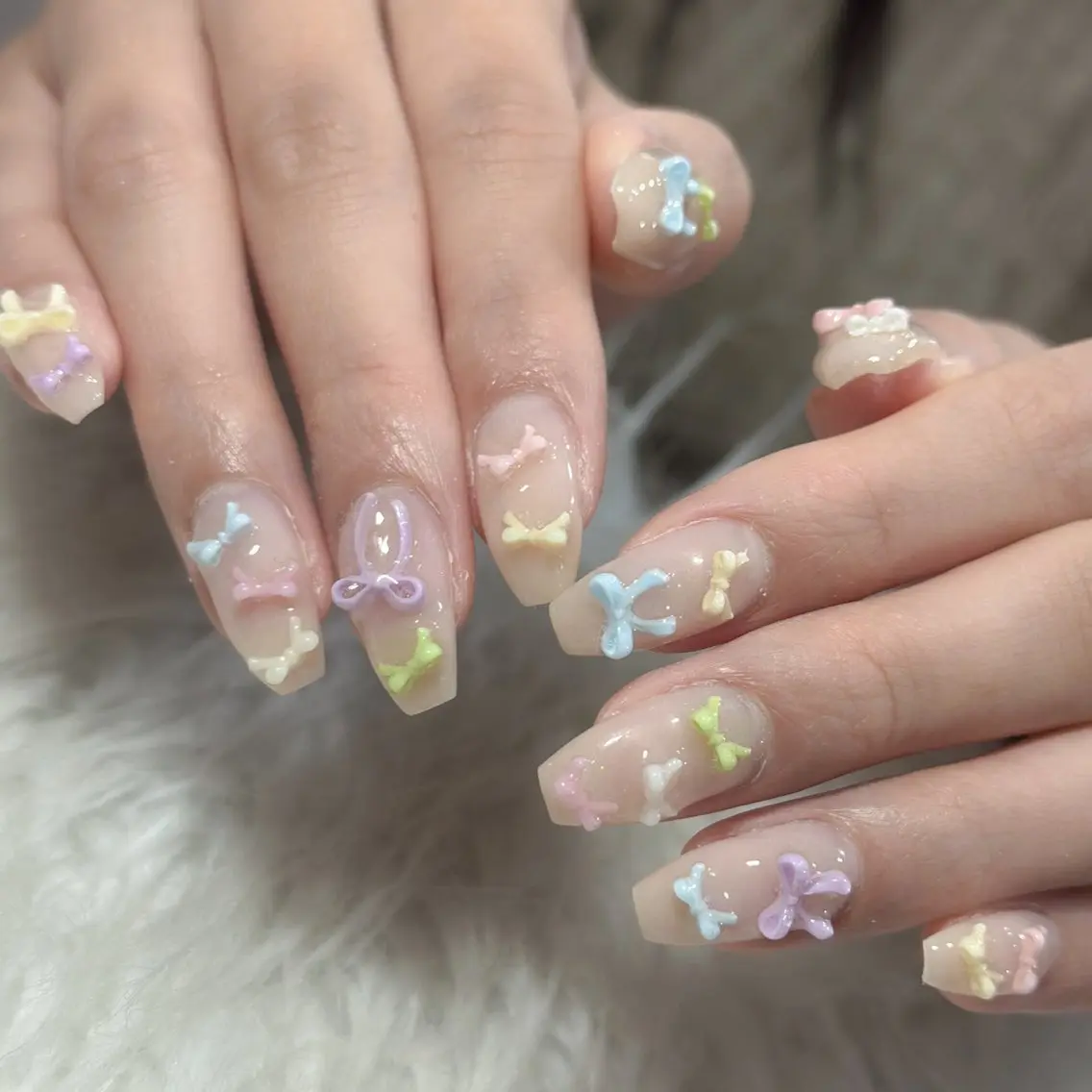 ネイル ハンドネイル フットネイル LAVISH nanamiのネイルデザイン