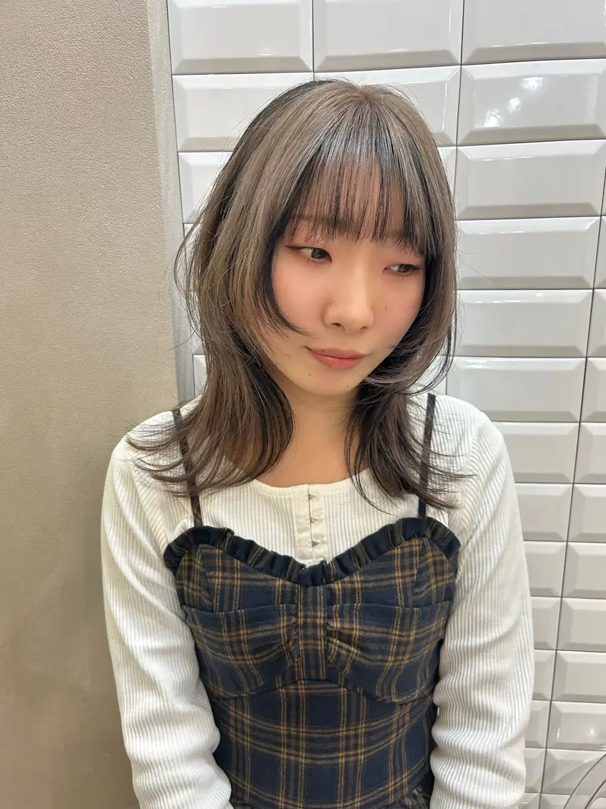 ロング カラー デザインカラー カット ヘアカラー トリートメント hubhair レイヤー/透明感のヘアスタイル