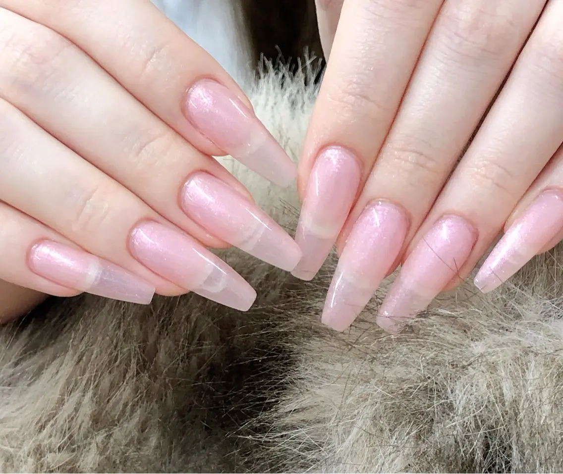 ネイル ハンドネイル Glow Minamiのネイルデザイン
