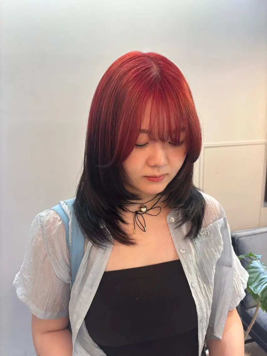 ミディアム カラー デザインカラー ダブルカラー カット ヘアカラー The Ect Q'n🍑MOMOのヘアスタイル