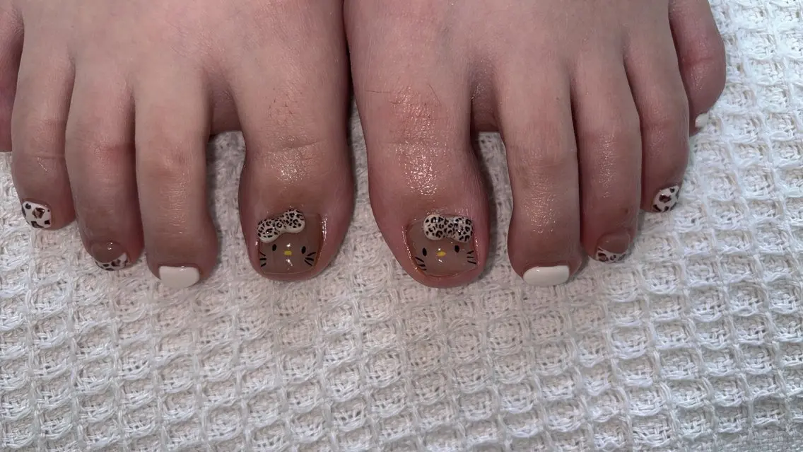ネイル フットネイル coco nailのネイルデザイン