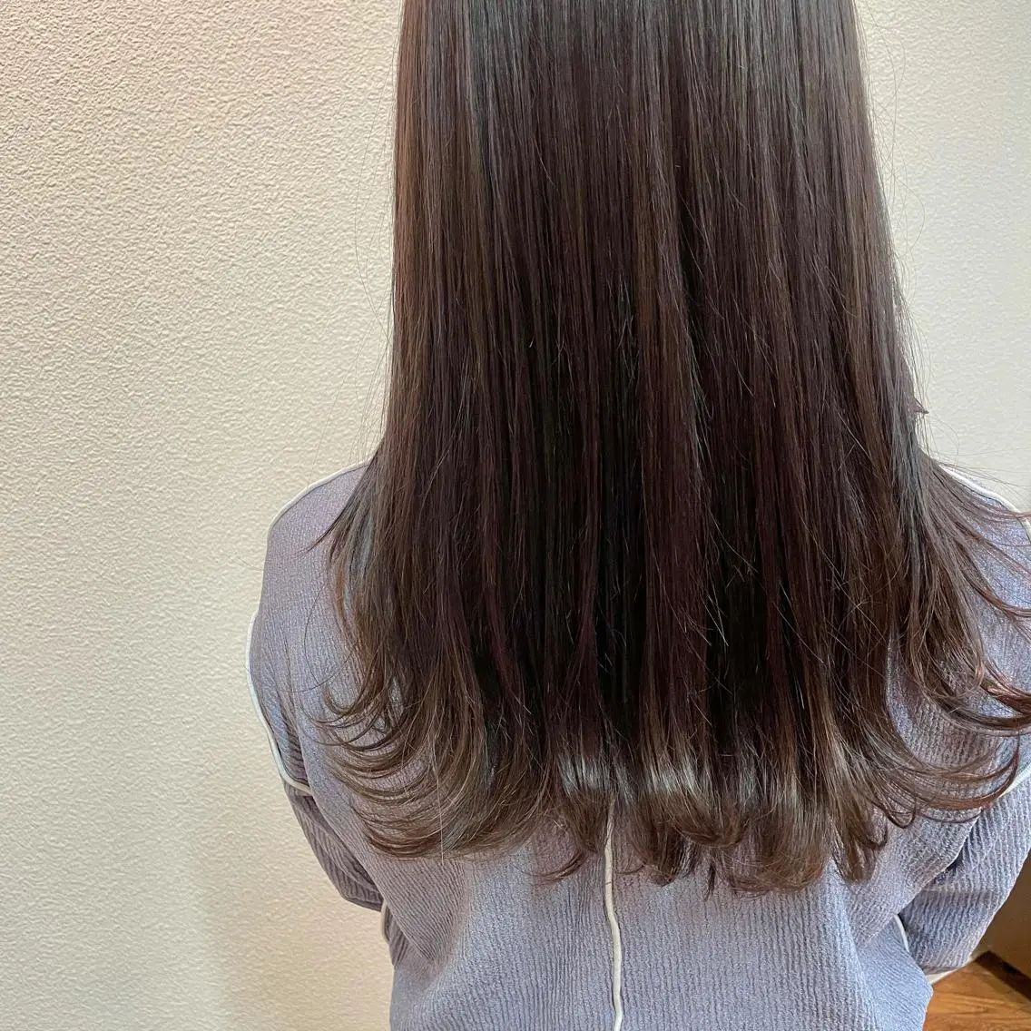 ロング ラベンダーベージュ 𓂃megu‪𓂃 森野めぐみのヘアスタイル