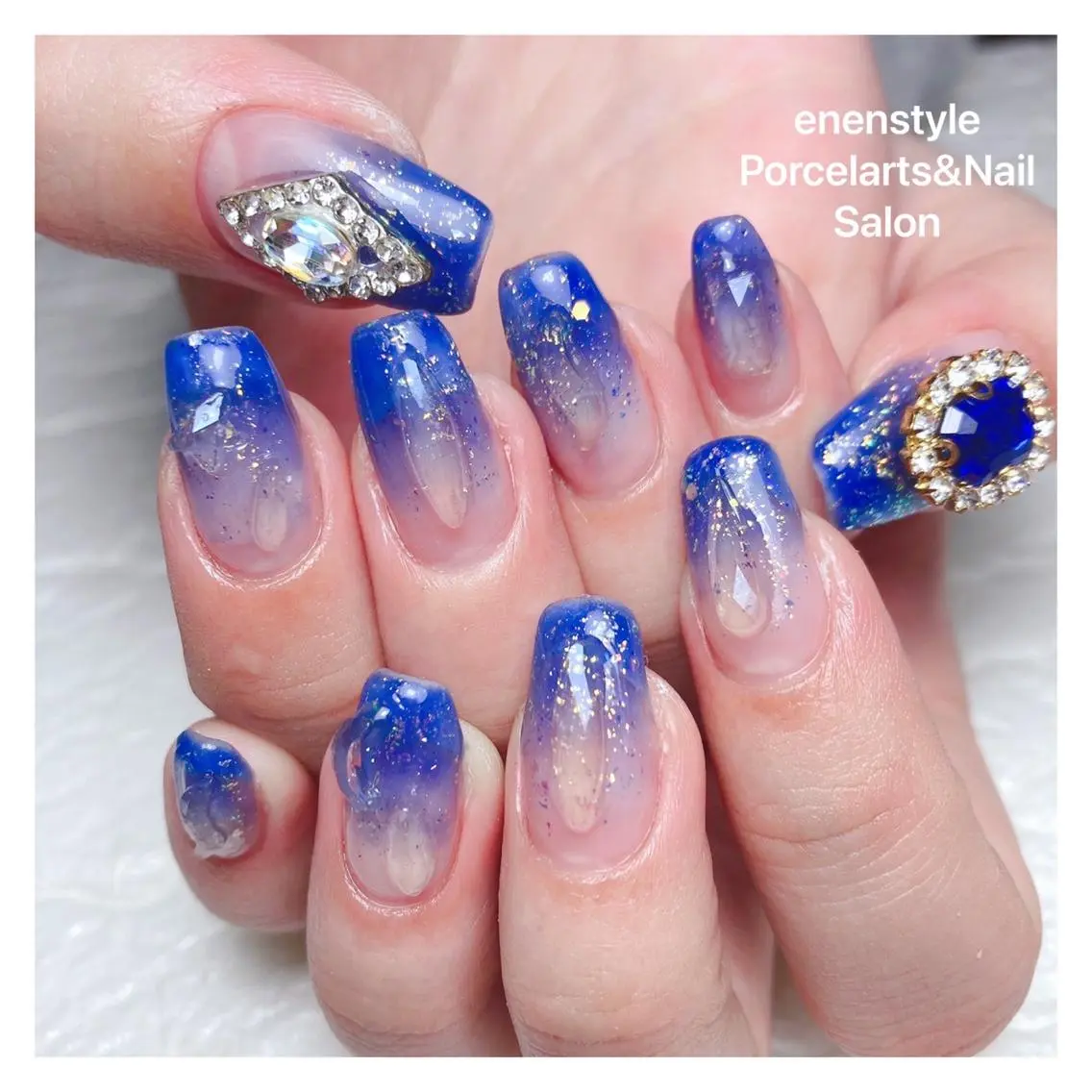 ミディアム ネイル 🐾enen style 🐾のネイルデザイン
