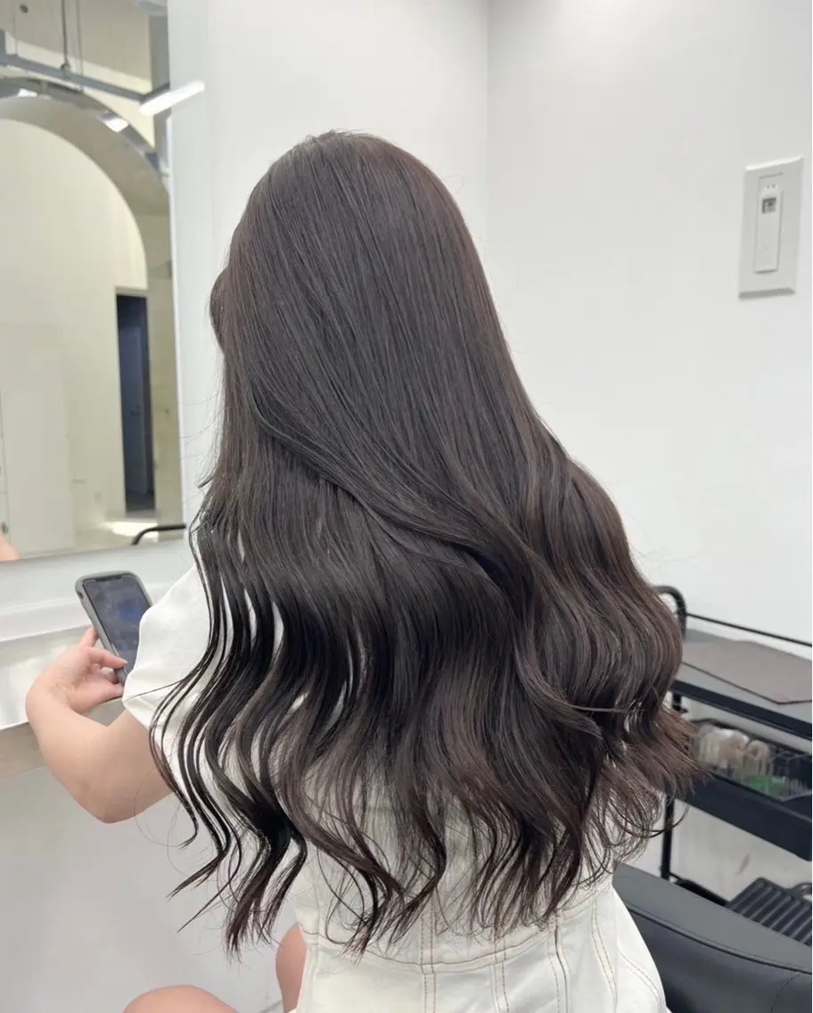 ロング 韓国風ヘア トリートメント ヘアカラー Mio 暗髪/髪質改善🖤のヘアスタイル