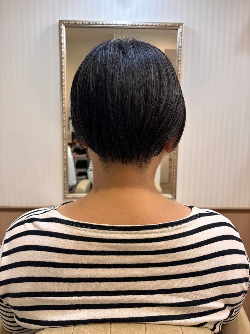 ショート 山田 愛のヘアスタイル