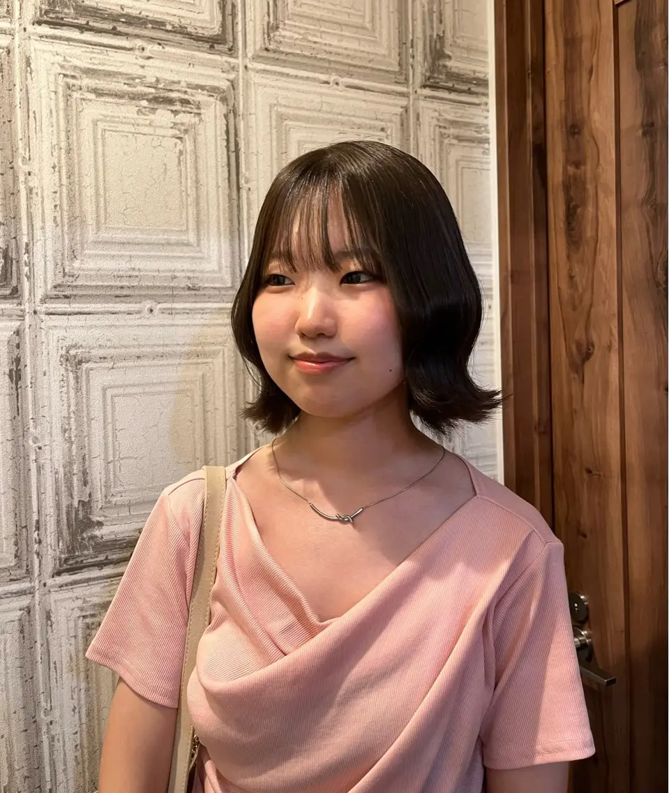 ショート ヘアカラー loty shionのヘアスタイル