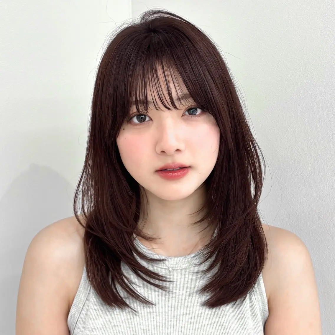 ミディアム ren ボブロブ/ミディアムのヘアスタイル
