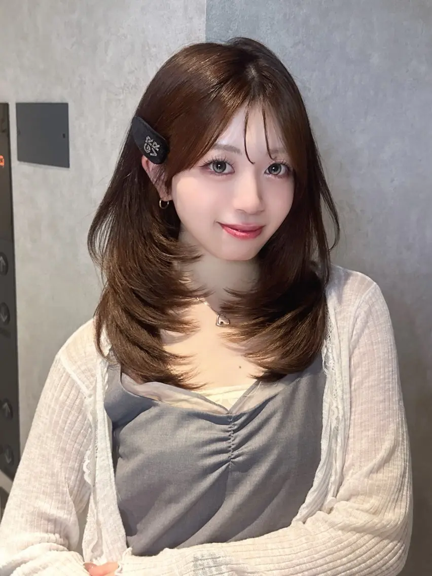 セミロング MOE 🐱のヘアスタイル