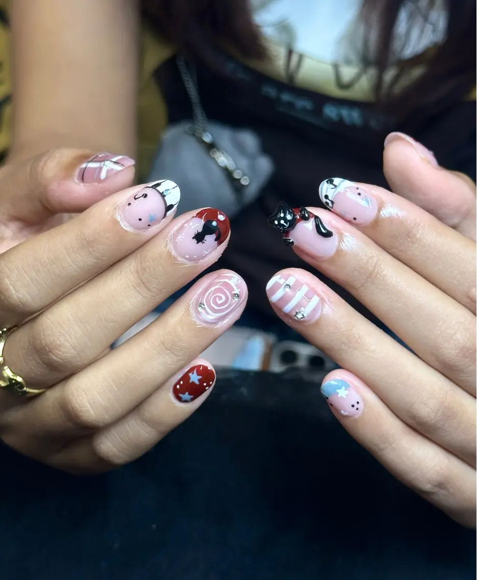 ネイル アートネイル 韓国ネイル 持ち込み ピンク 赤色 Iconic Nailのネイルデザイン