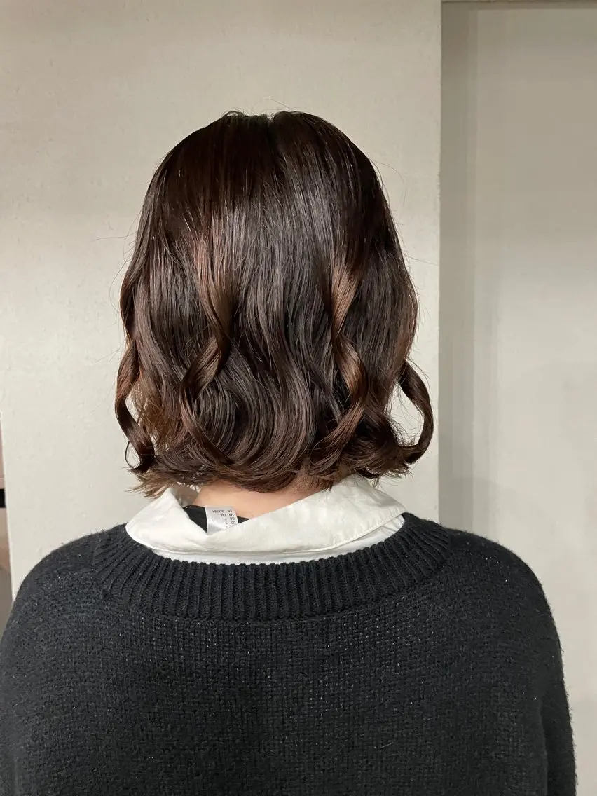 ミディアム カラー パーマ カット 表参道🌿赤み消し カラー/チナツのヘアスタイル