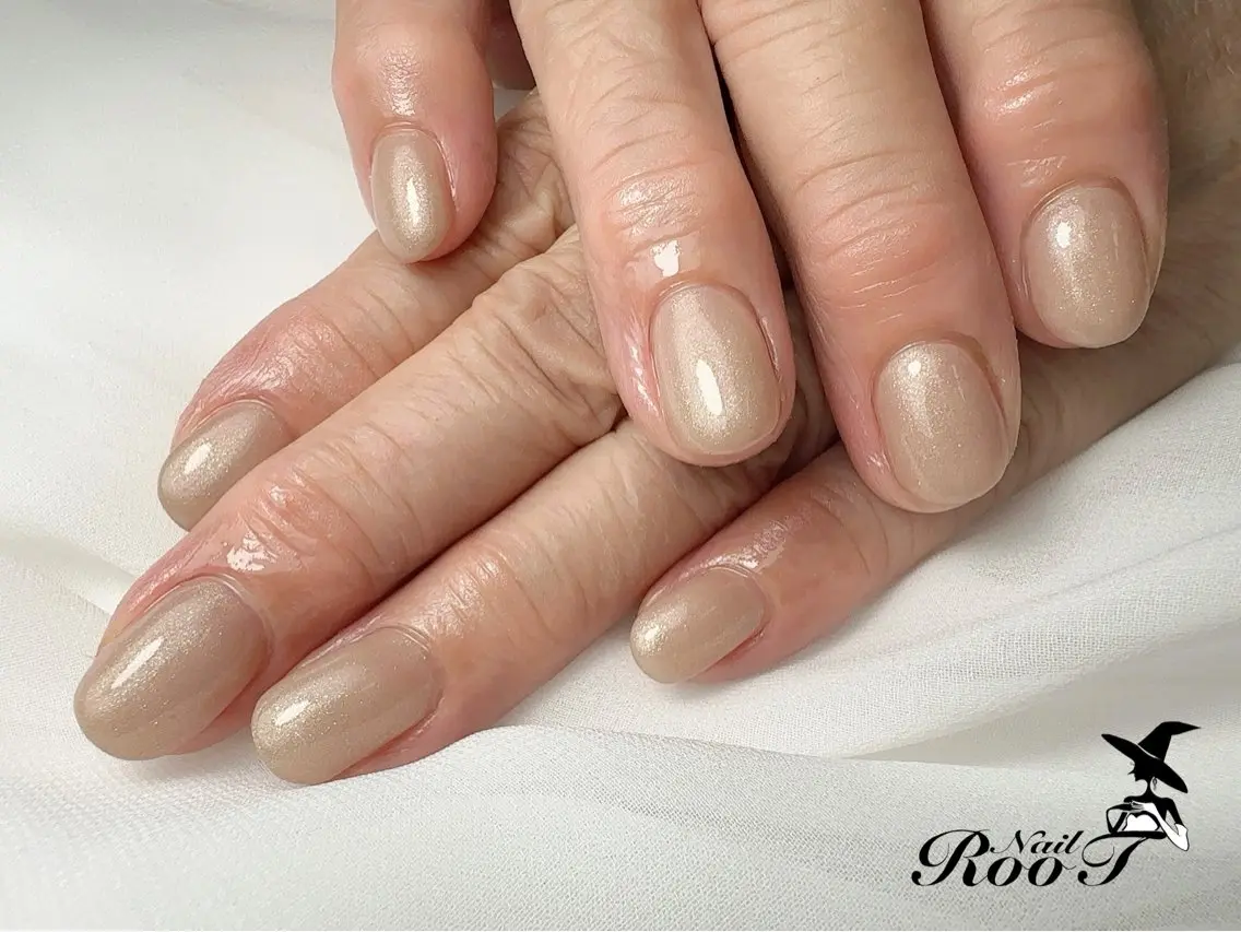ネイル ハンドネイル RooT Nailのネイルデザイン