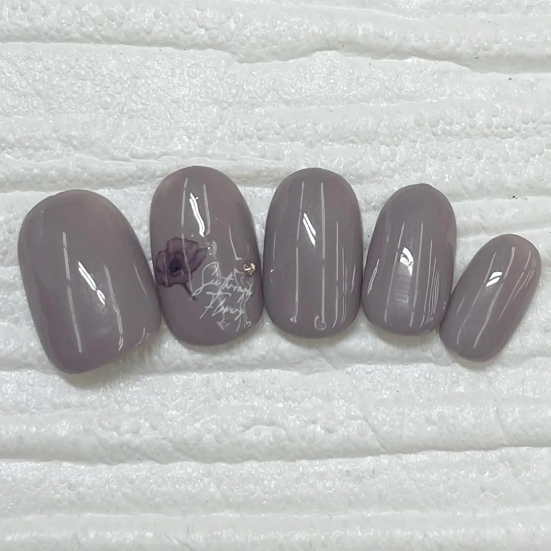 ネイル Nail salon Honey Beeのネイルデザイン