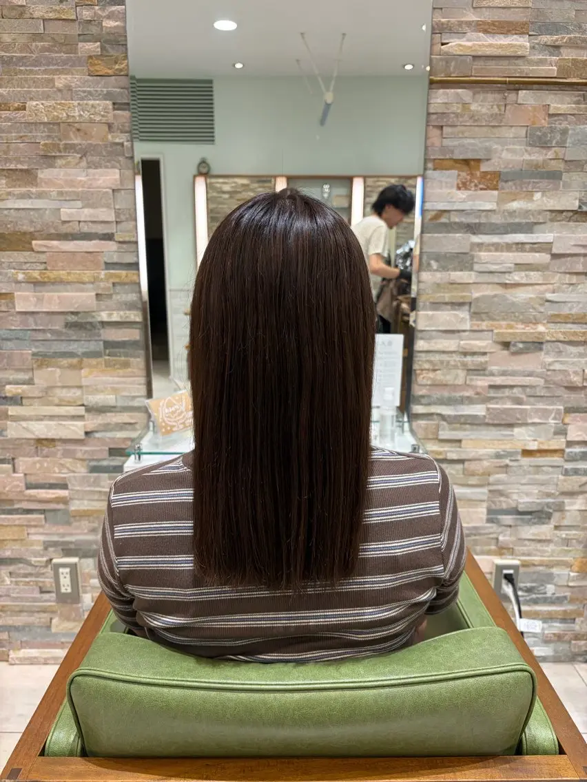 セミロング ヘアカラー 市岡 穂華のヘアスタイル