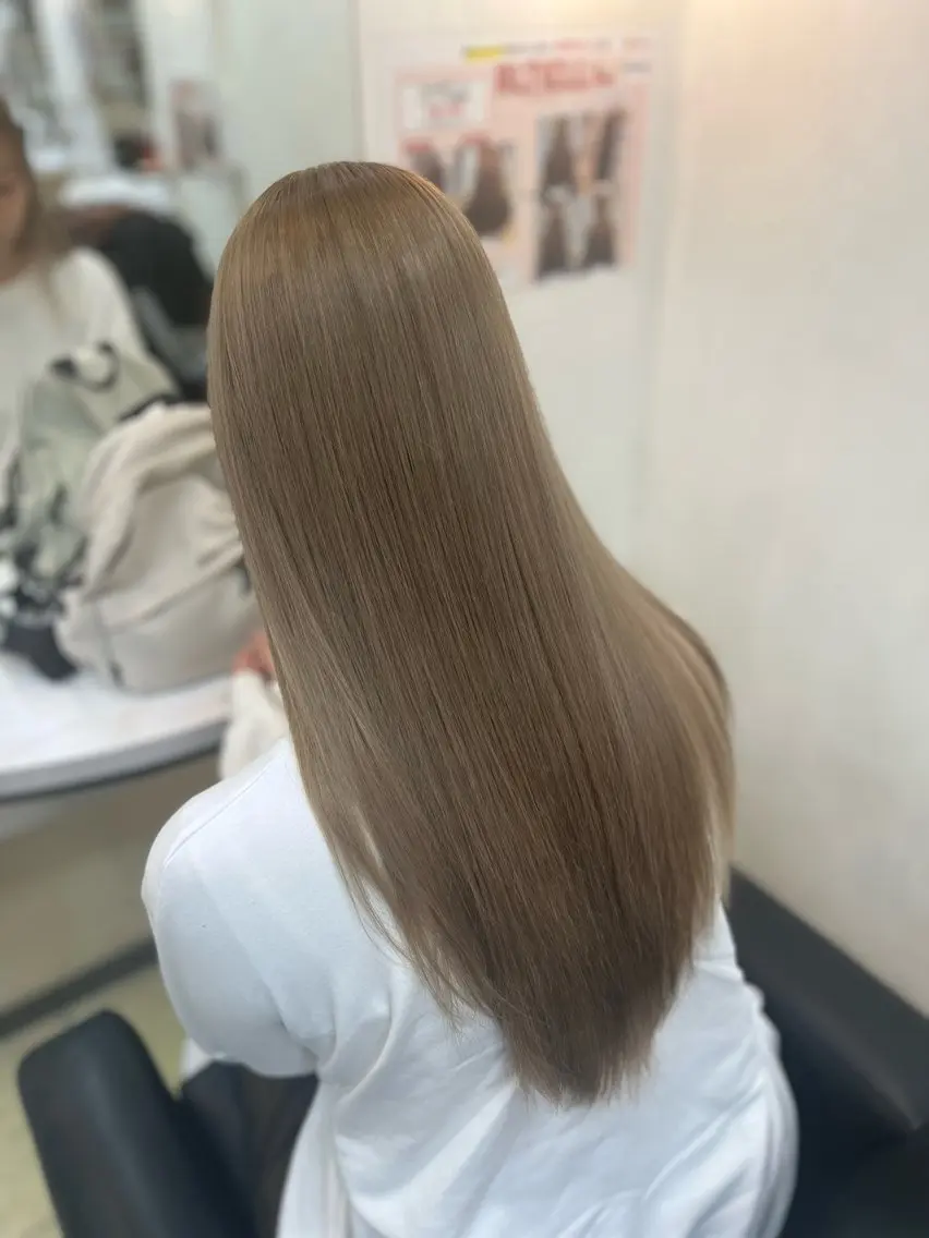 ロング ヘアカラー 🍒高橋 美羽🍒のヘアスタイル