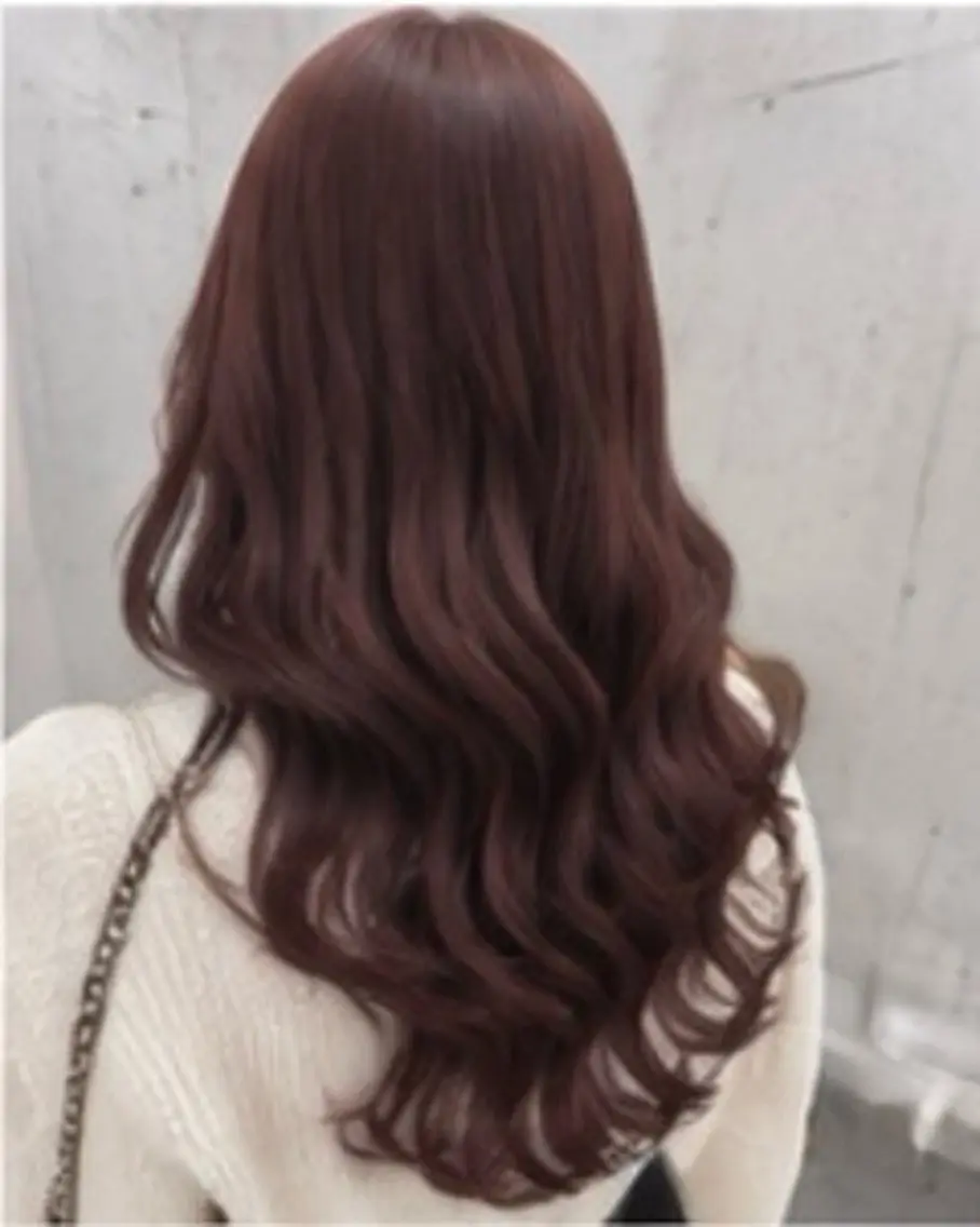 ロング カラー ヘアカラー 韓国×艶ハイトーンが かわいい✨️リオ🍒のヘアスタイル