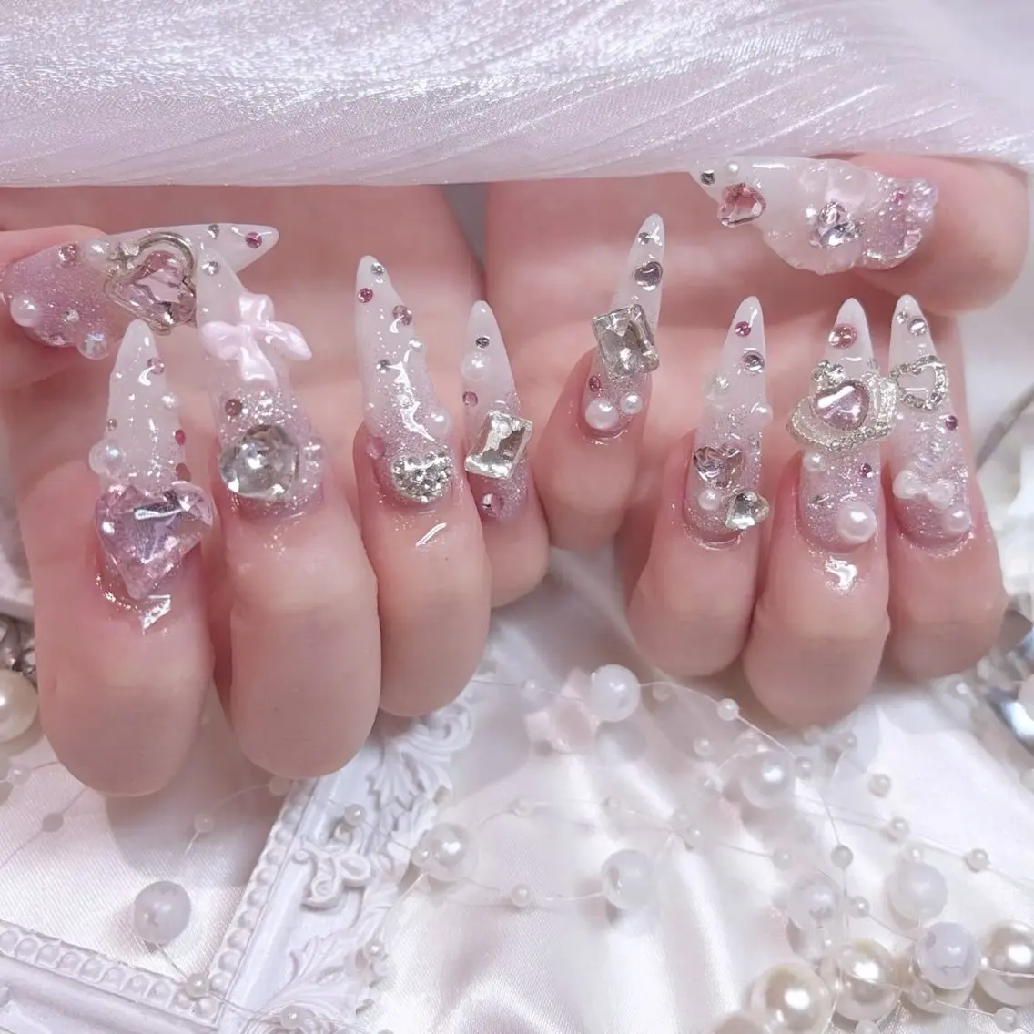 ネイル アートネイル ジェルネイル 韓国ネイル ニュアンスネイル シンプルネイル ハンドネイル ハンドケア Anna Melia Nailのネイルデザイン