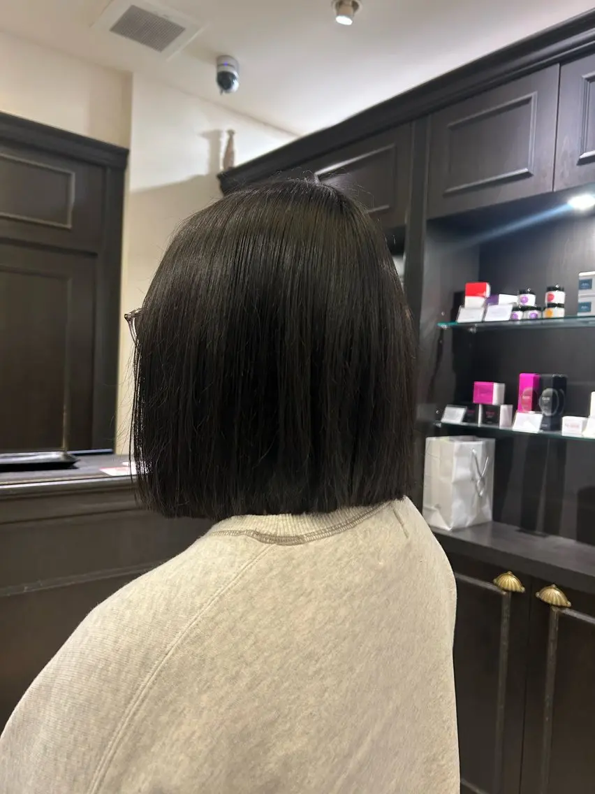 ショート ボブ ウジイエ ミユウのヘアスタイル