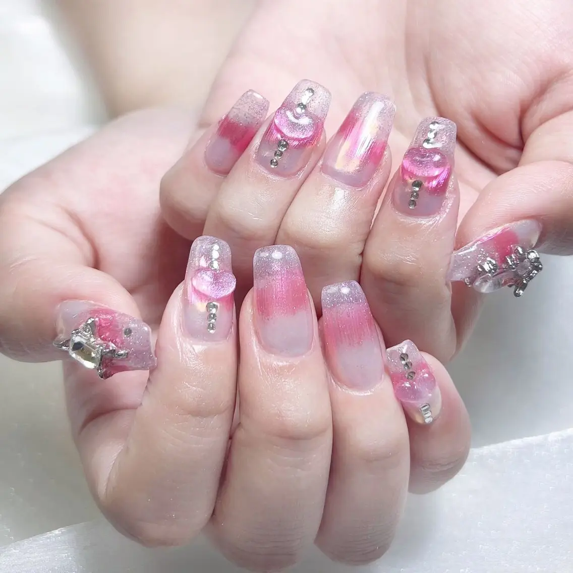 ネイル ゴージャス 持ち込み ハンドネイル Nail salon 木にいるのネイルデザイン
