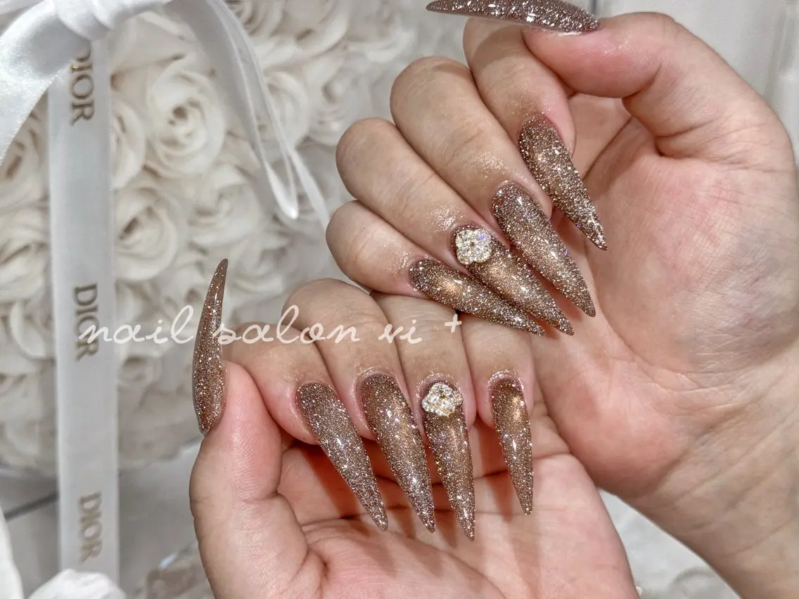 ネイル ハンドネイル ✨Nailsalon Vi+✨のネイルデザイン