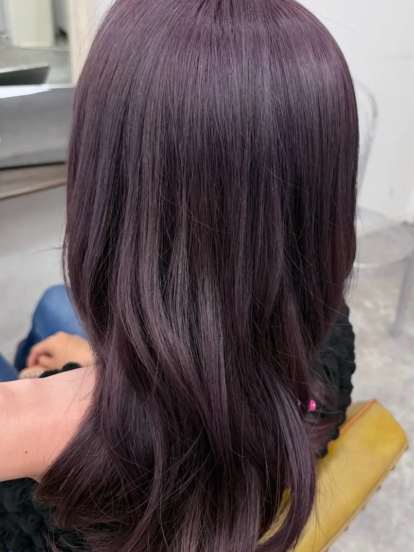 ミディアム カラー ラベンダーカラー ラベンダーグレー ヘアカラー 金澤 希空のヘアスタイル