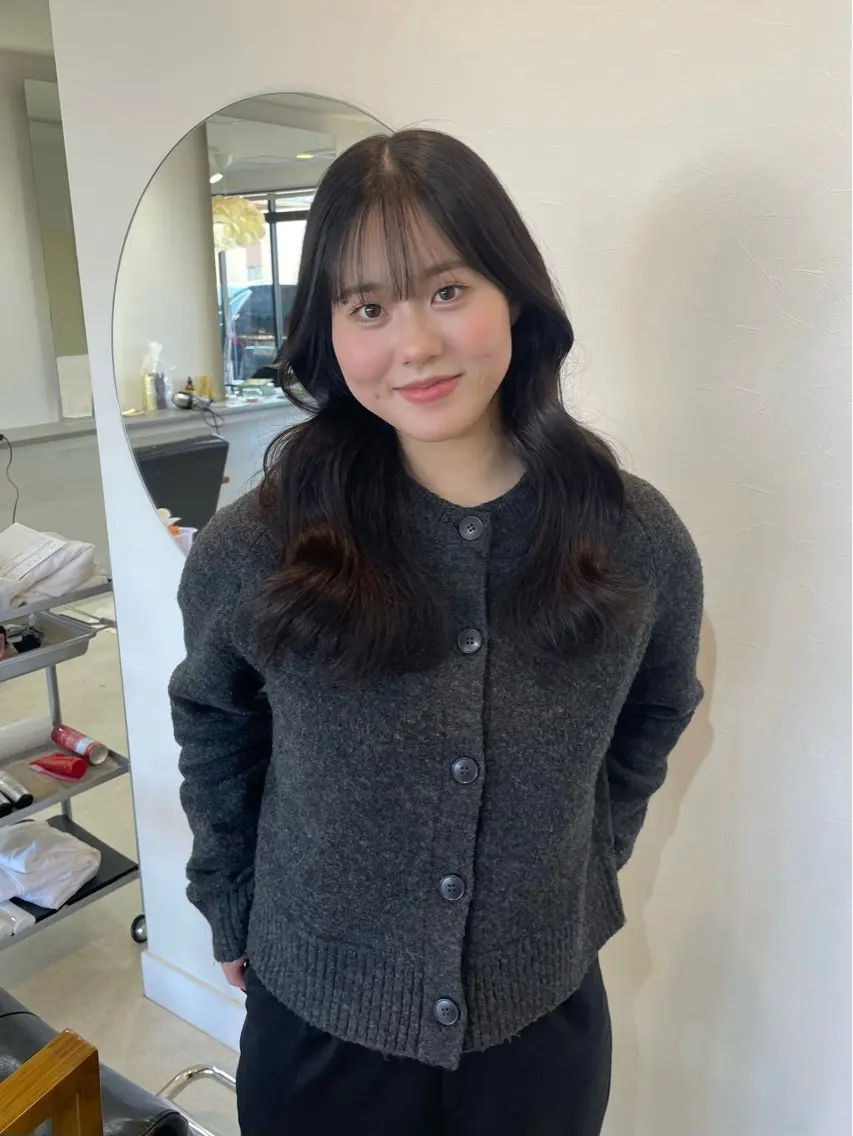 ロング レイヤーカット 前川 瑞希のヘアスタイル