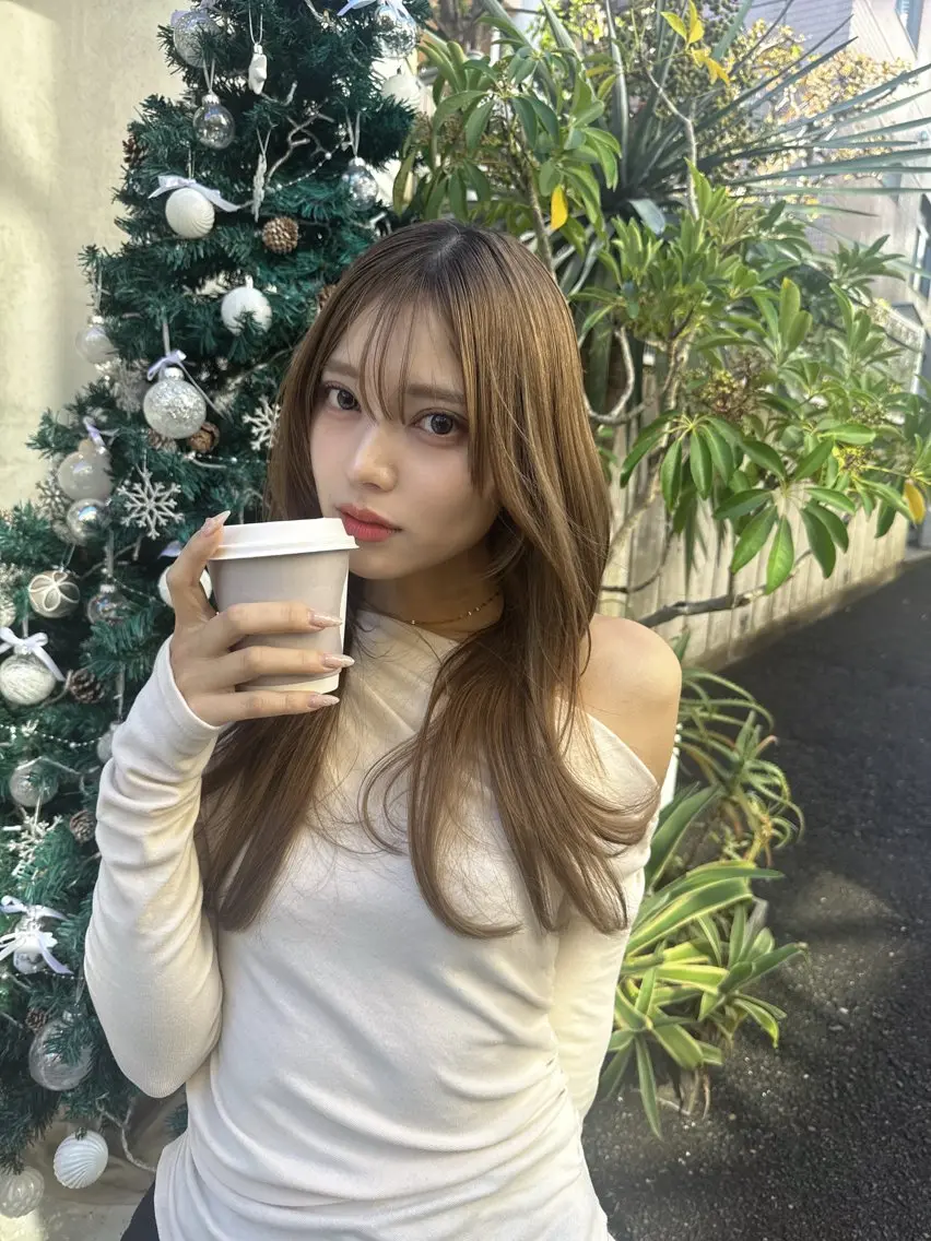 ロング カラー ベージュカラー 透明感カラー レイヤーカット 小顔カット カット ヘアカラー トリートメント 💎透明感カラー特化 💎TAISEIのヘアスタイル