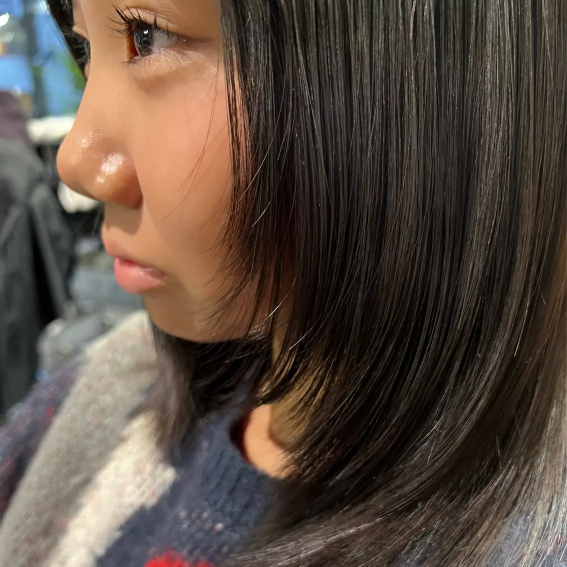 ミディアム 顔周りカット 学生 レイヤーカット カット 💘札幌クロスパーマ 髪質改善💘rinaのヘアスタイル
