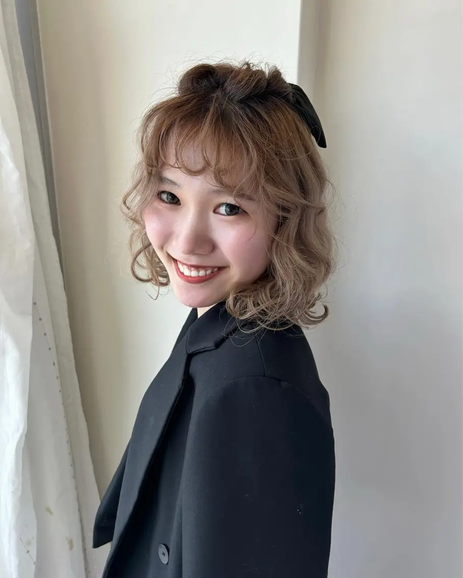 カラー ヘアアレンジ ヘアセット Maho/海外 レイヤー/ハッシュのヘアスタイル