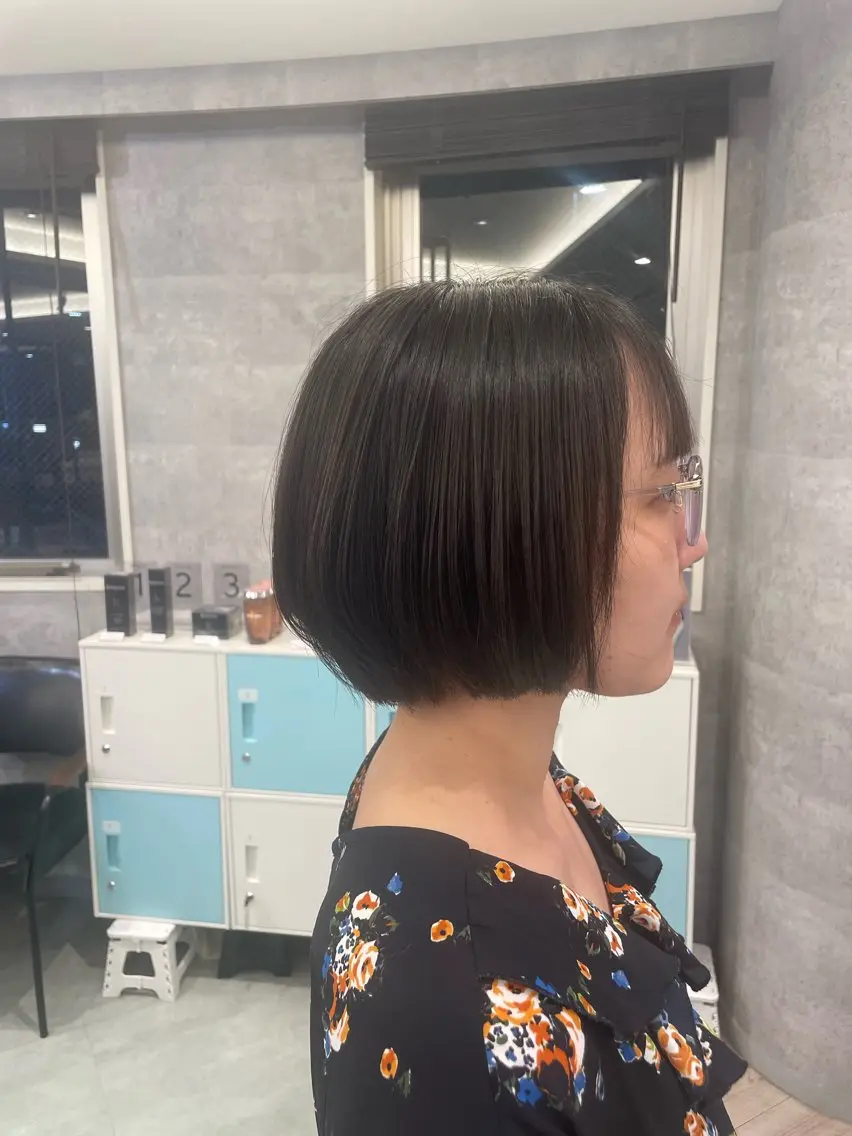 ショート ♡似合わせ ♡ハイトーン♡のヘアスタイル
