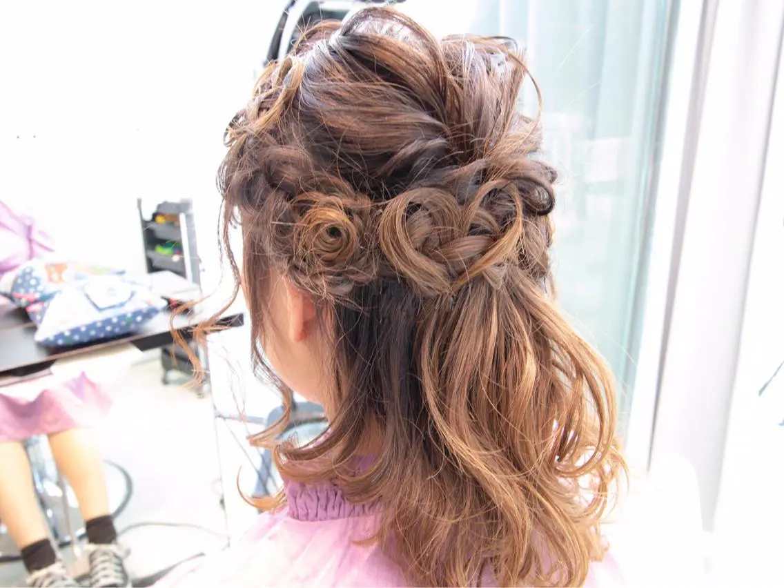 セミロング ヘアアレンジ Re:ta Hair 飯田淳平のヘアスタイル