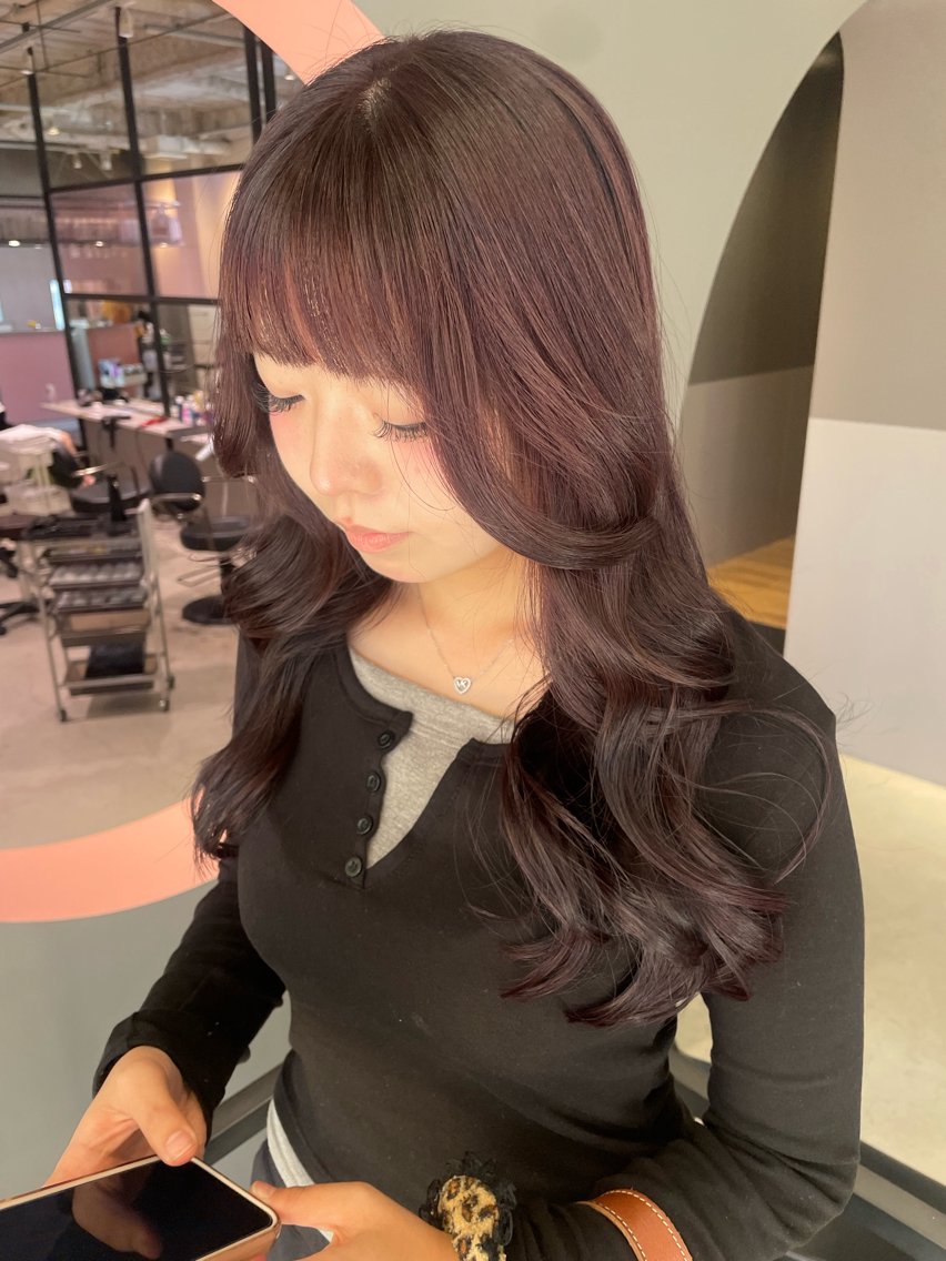 ロング カラー ヘアカラー ないとう ゆうかのヘアスタイル