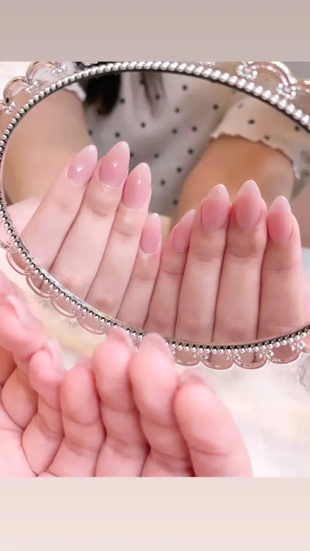 ネイル チークネイル ハンドネイル Luo kanadeのネイルデザイン