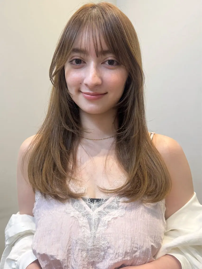 ロング カラー ベージュカラー ブリーチ 透明感カラー ブリーチなしカラー カット ヘアカラー トリートメント topstylist 水谷 蒔のヘアスタイル