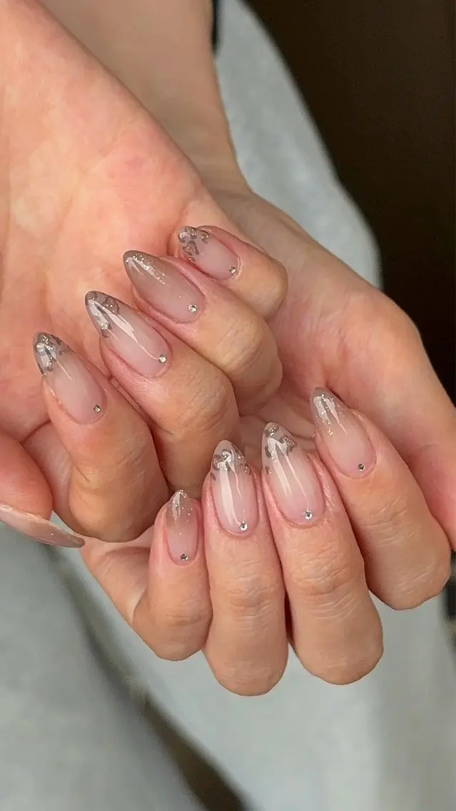 ネイル ハンドネイル haku 🤍のネイルデザイン
