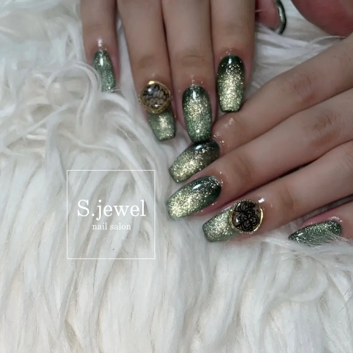 ネイル S. JEWELのネイルデザイン