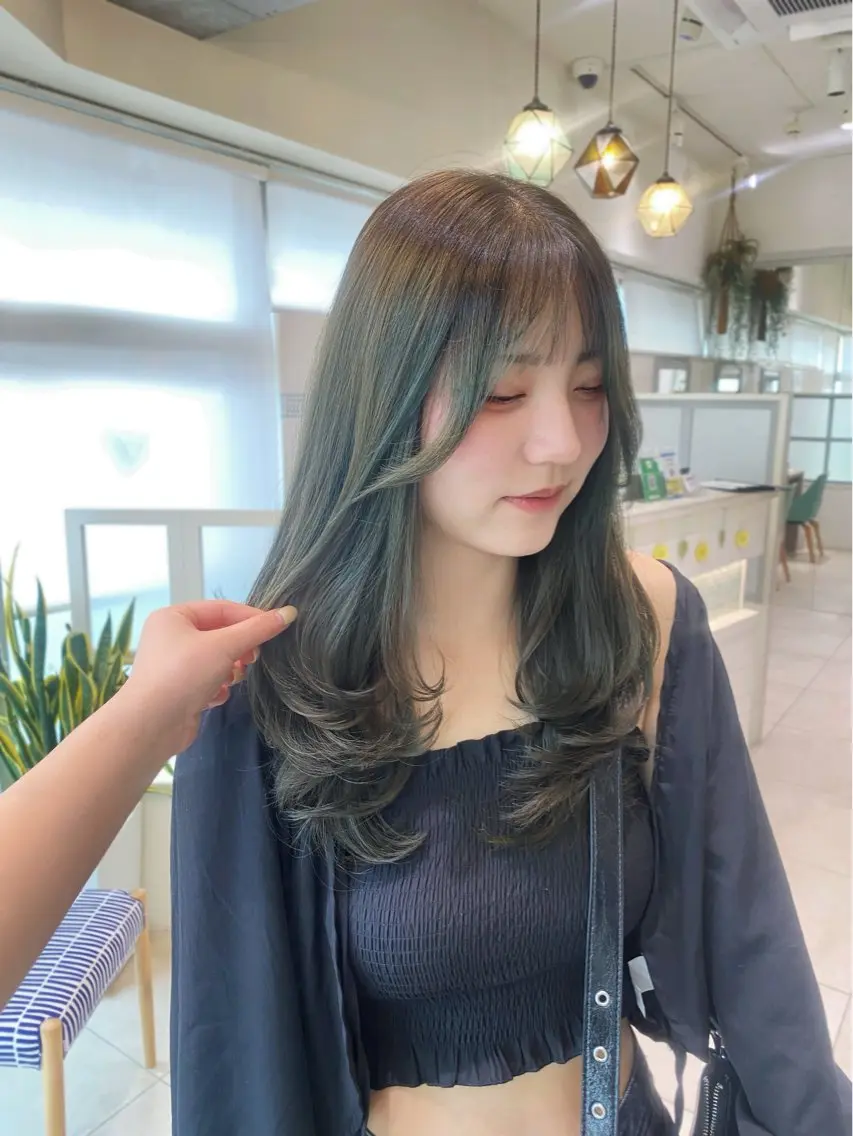 ロング ヘアカラー 愛されcolor💘 Aina/ツヤ髪のヘアスタイル