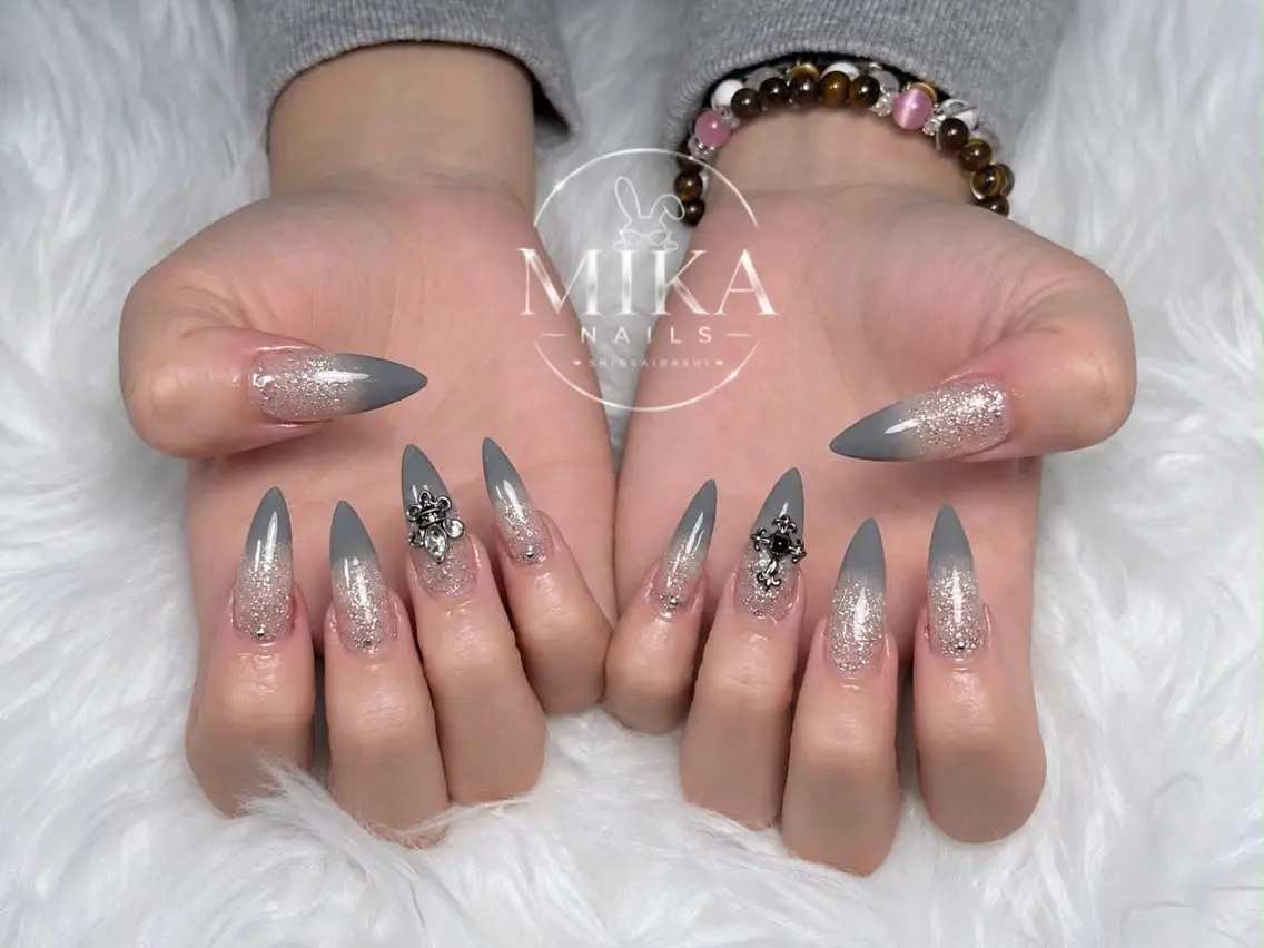 ネイル アートネイル チークネイル ドット フットネイル フレンチネイル ハンドネイル KIMU MIKA.NAILのネイルデザイン