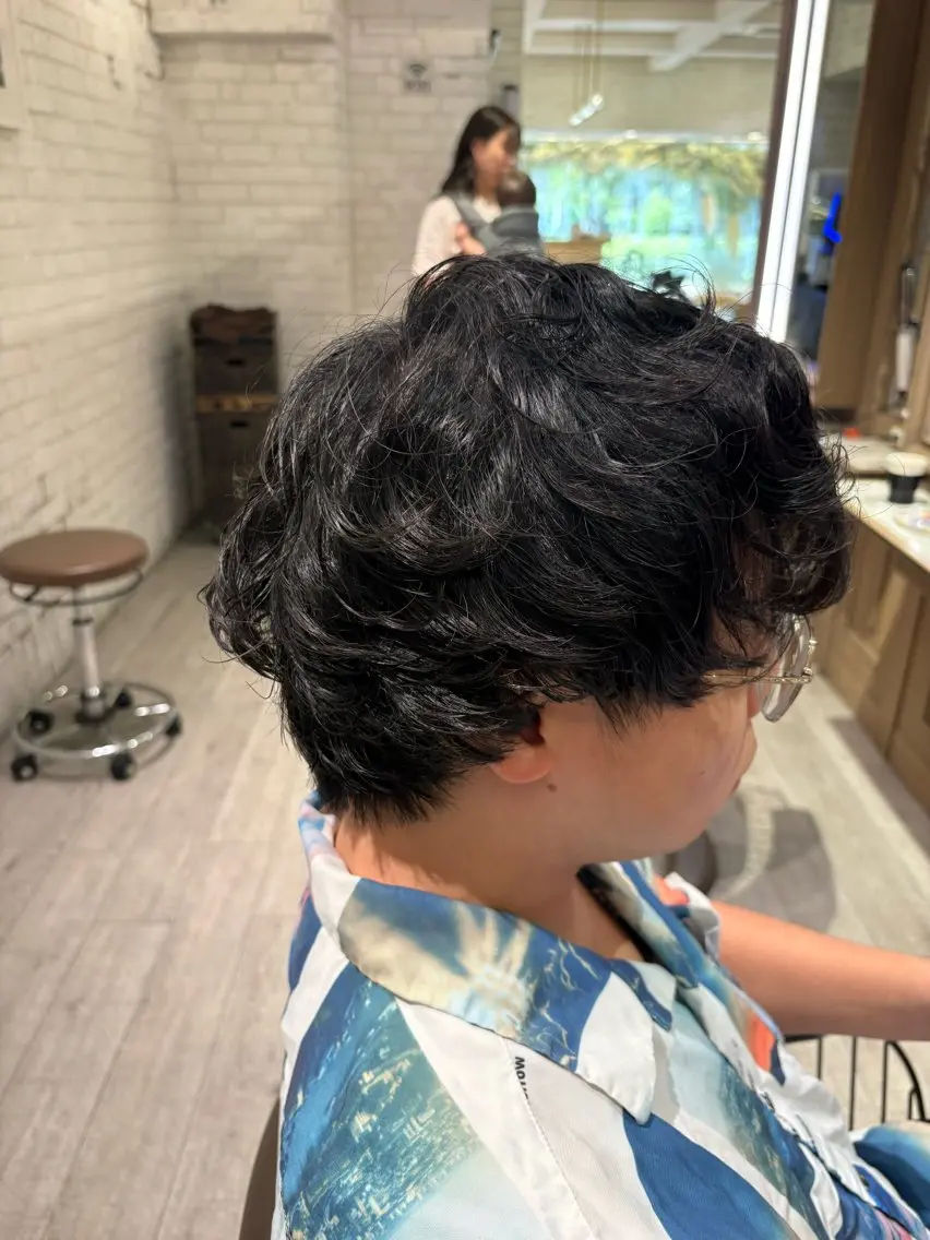 パーマ 篠原 葉奈未のヘアスタイル