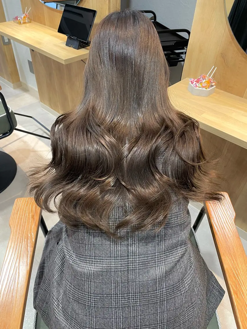 ロング 透明感/エクステ Veluaのヘアスタイル