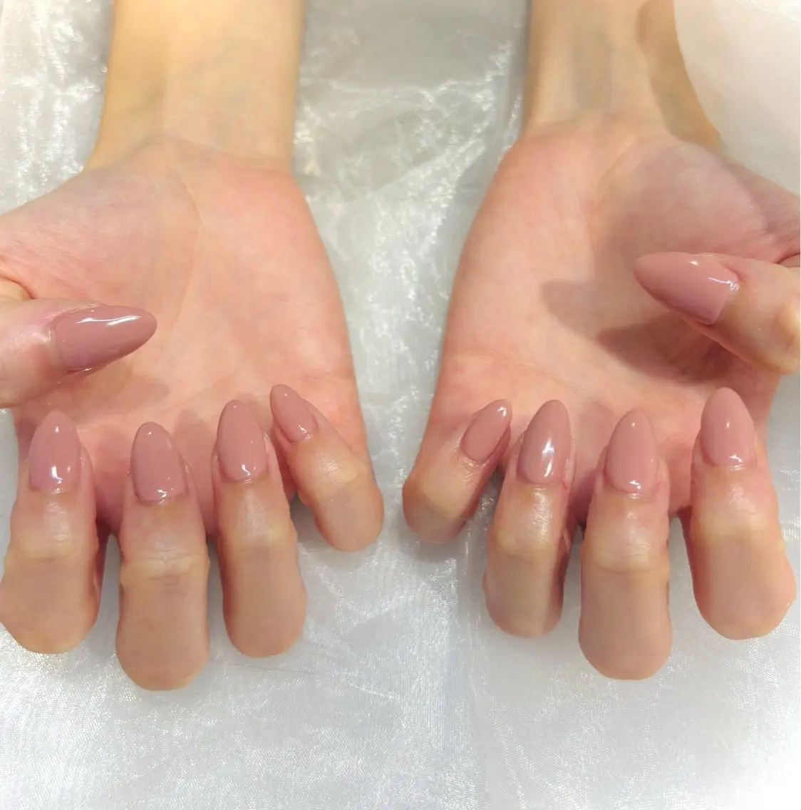 ネイル ハンドネイル 橋元 珠梨のネイルデザイン