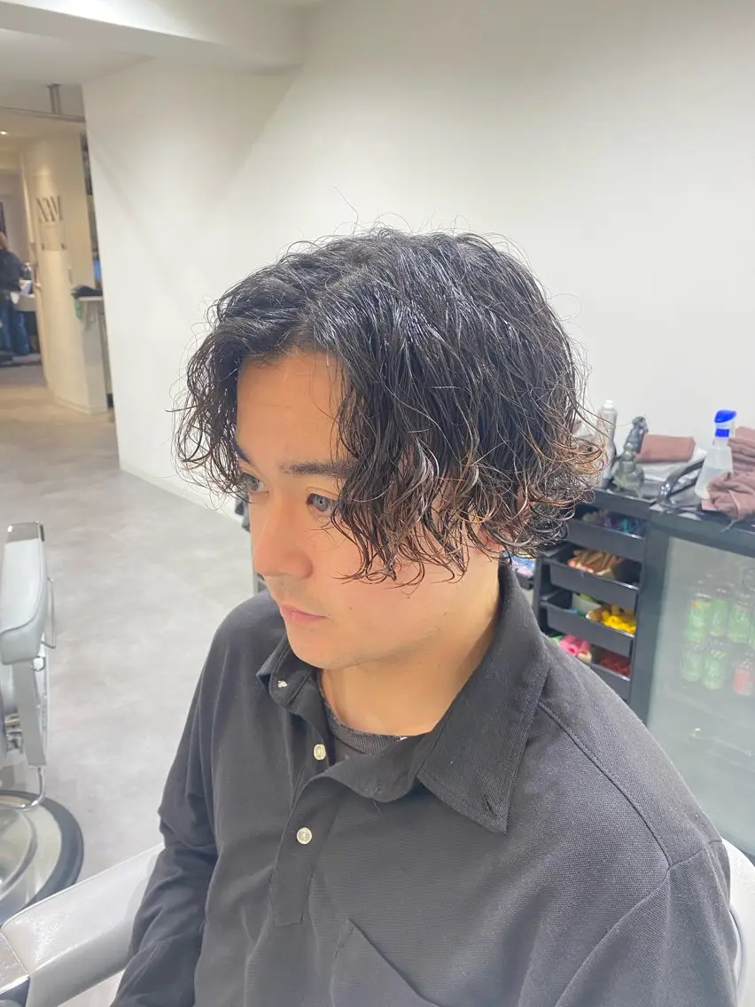 ミディアム メンズ ミディアムパーマ メンズパーマ カット パーマ 小川 凜華のヘアスタイル
