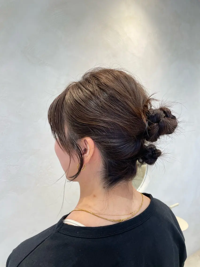 ミディアム 佐々木 彩羽のヘアスタイル