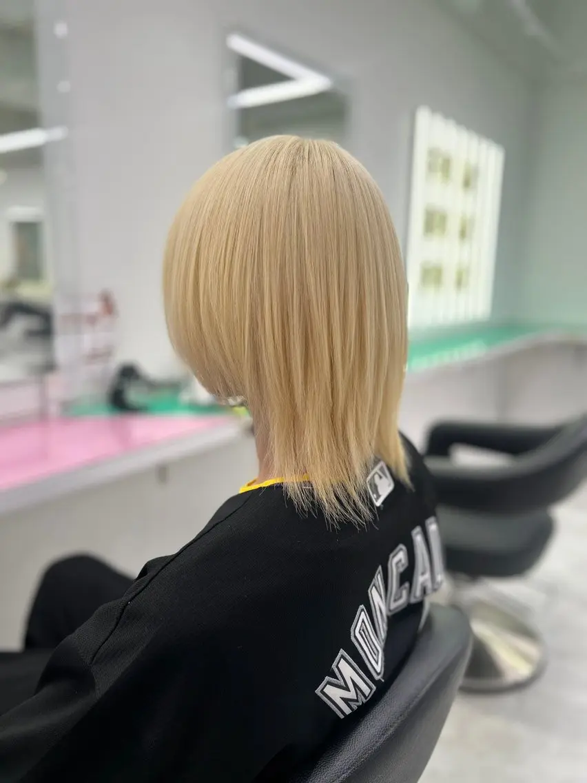 カラー ハイトーン／レイヤー ryotaのヘアスタイル