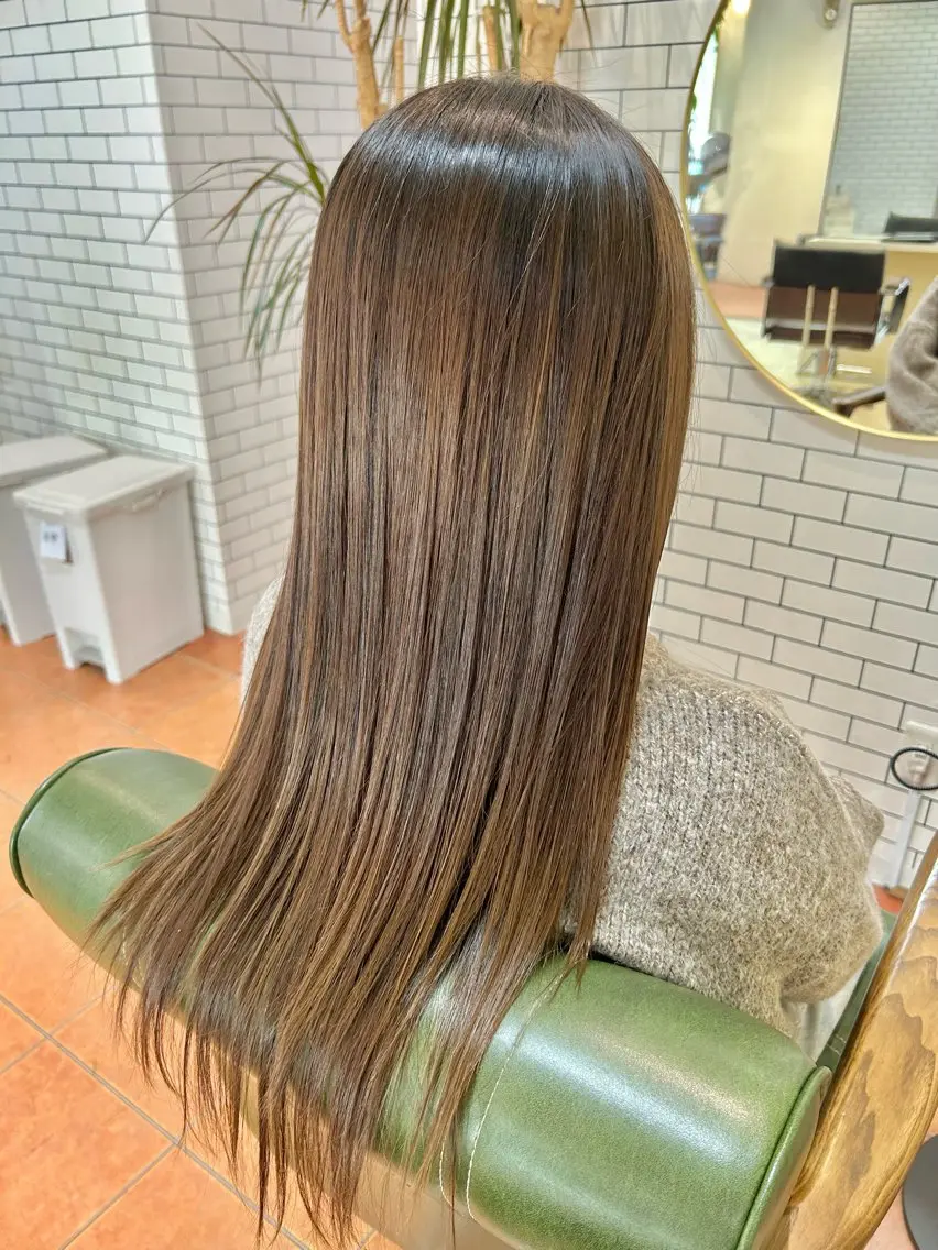ロング カラー ヘアカラー トリートメント 石井 佑樹のヘアスタイル